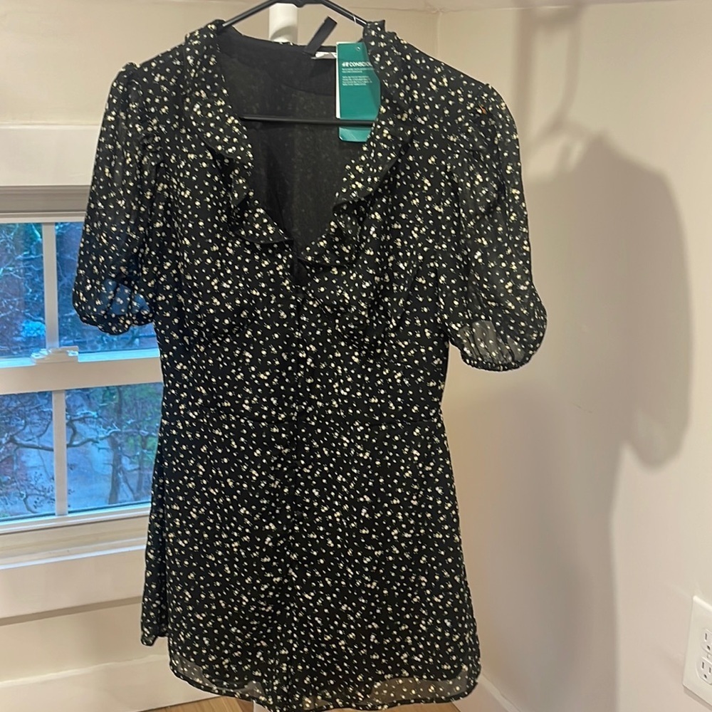 NWT- H&M black floral romper, Size Small